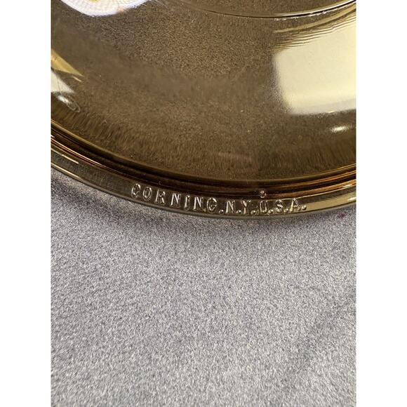 Corningware Pyrex Amber 322 (1 Qt.) & 323 (1.5 Qt.) Set of 2 with lids - Picture 9 of 14